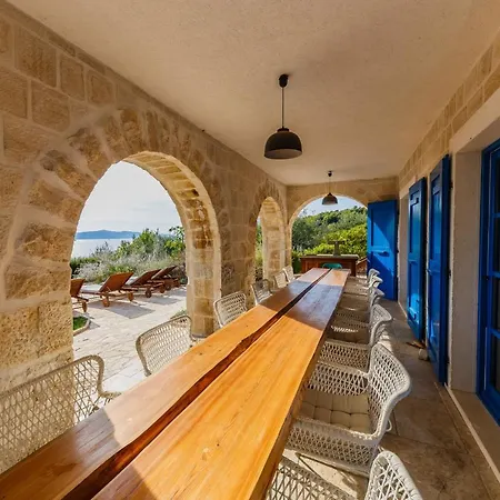Amarina Villa