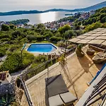 Amarina Trogir