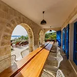 Amarina Villa